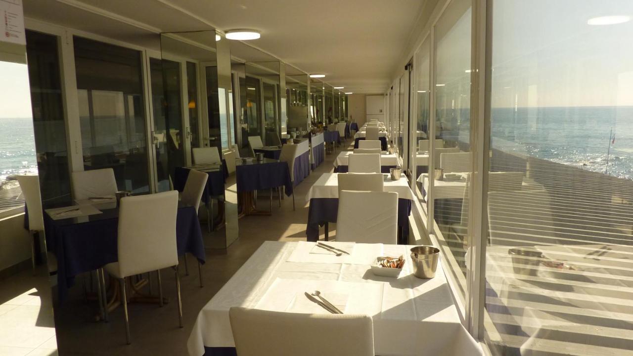 Hotel La Perla Del Capo Ospedaletti Eksteriør billede