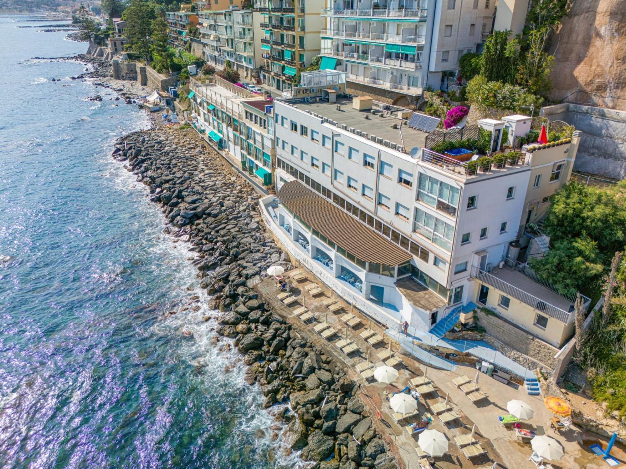 Hotel La Perla Del Capo Ospedaletti Eksteriør billede