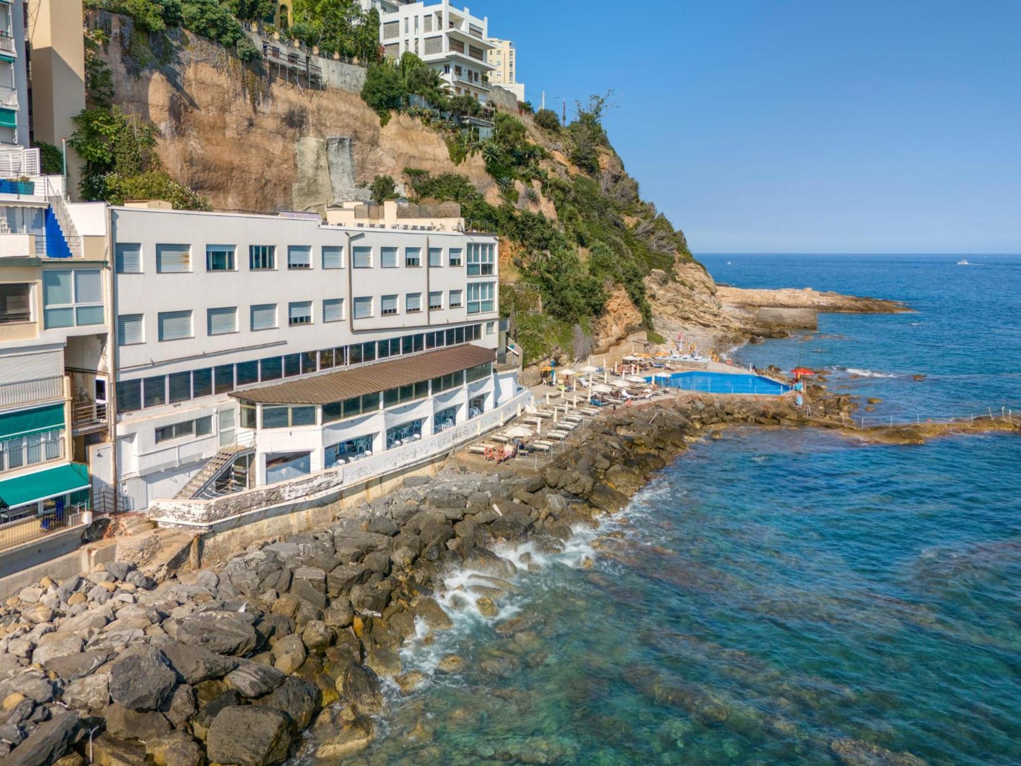 Hotel La Perla Del Capo Ospedaletti Eksteriør billede