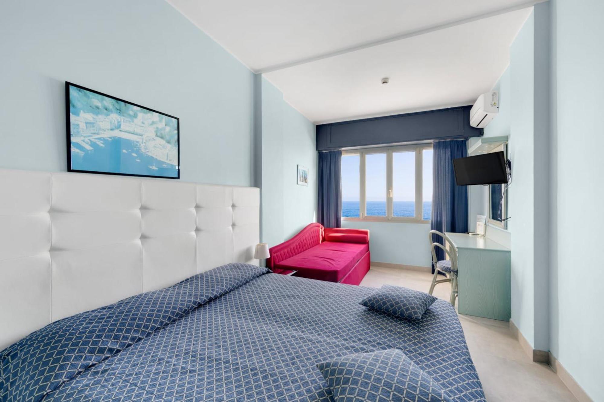 Hotel La Perla Del Capo Ospedaletti Eksteriør billede