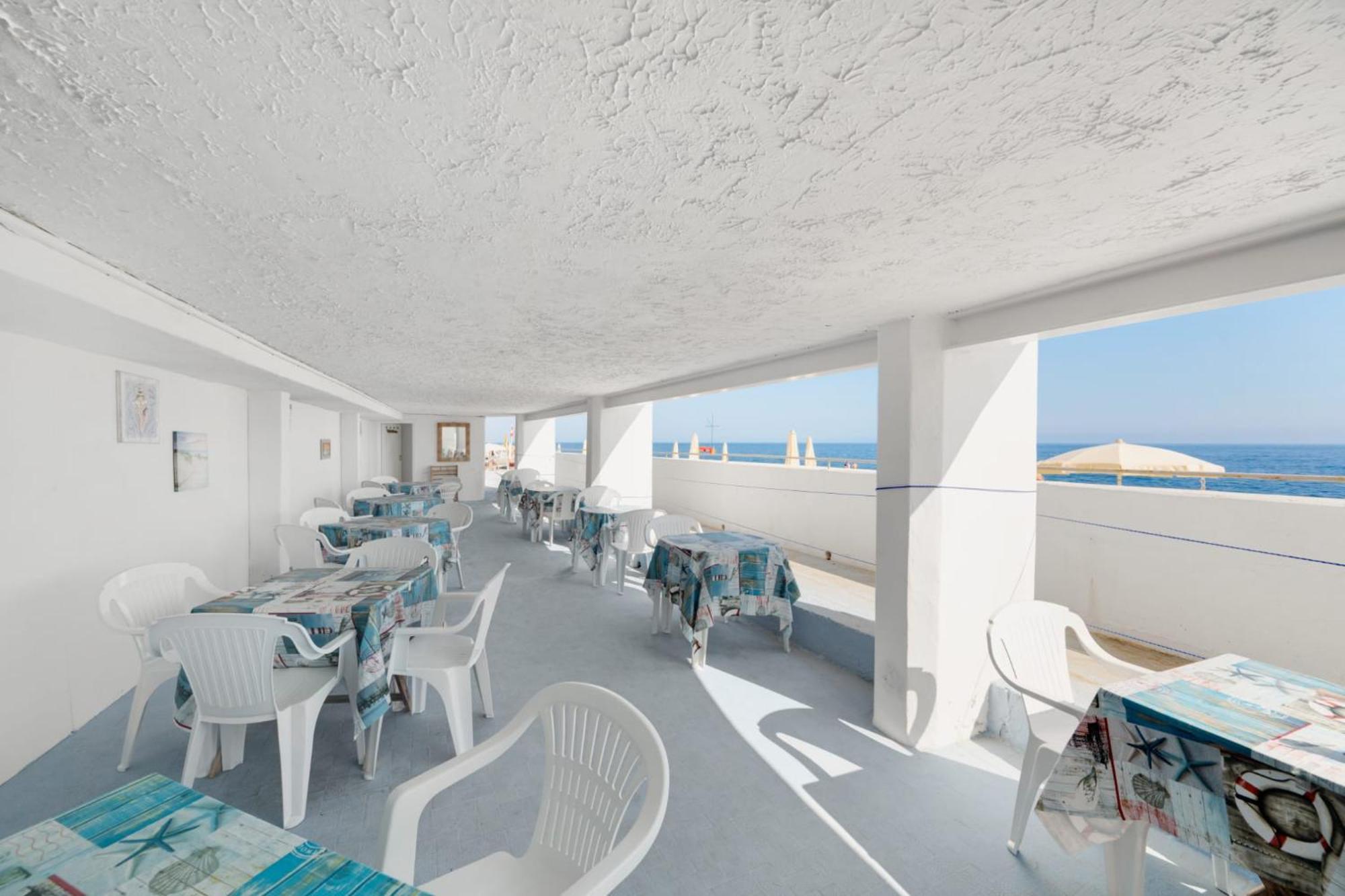 Hotel La Perla Del Capo Ospedaletti Eksteriør billede